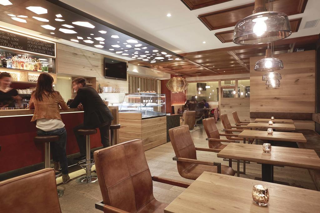 Hotel Loewenhof Бресаноне Екстериор снимка