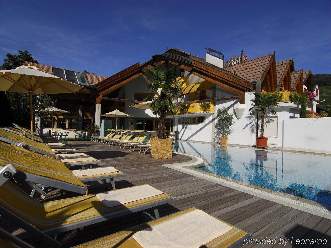 Hotel Loewenhof Бресаноне Екстериор снимка