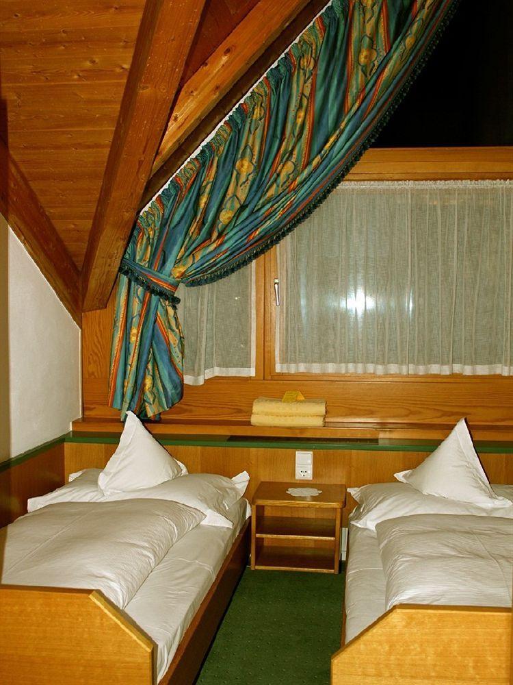 Hotel Loewenhof Бресаноне Екстериор снимка